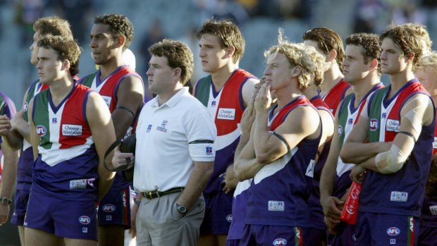 Ex-Dockers coach Chris Connolly has called for the AFL Grand Final to be hosted in Perth.