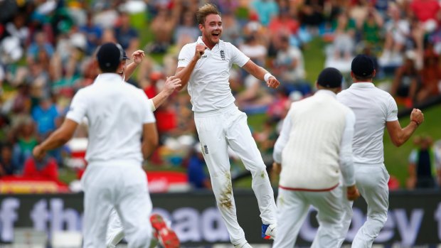Broad celebrates after taking the wicket of De Villiers.