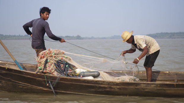 Fishing on the Salween River.