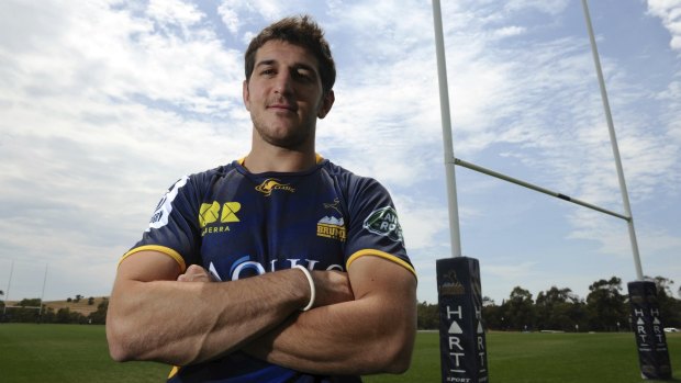 Argentina international Tomas Cubelli comes to the Brumbies with big expectations on his shoulder.