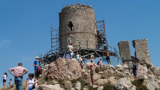 Tourists visit the Cembalo Fortress in Balaklava, Crimea, last week.