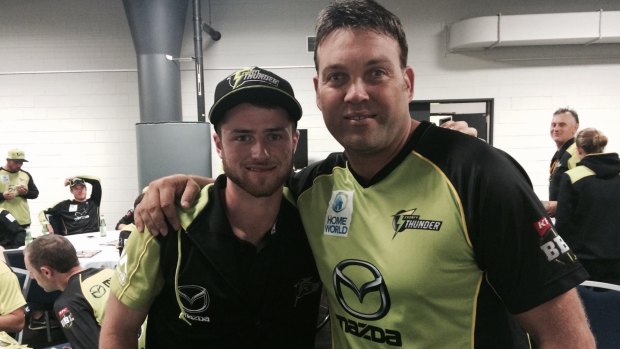 Cricket ACT junior Mac Wright got chance to chat with Sydney Thunder star Jacques Kallis.