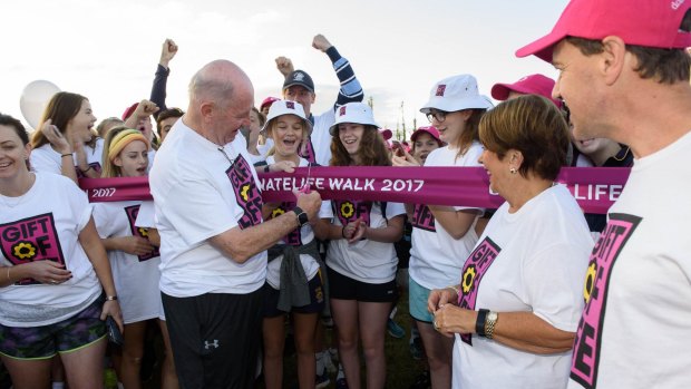 Governor-General Sir Peter Cosgrove and Lady Cosgrove at the Gift of Life's annual DonateLife Walk around Lake Burley Griffin on Wednesday morning.