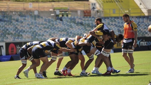 The Brumbies want referees to clamp down on the way the maul is defended.