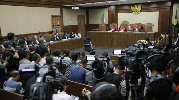 Jessica Wongso hears judges deliver their verdict at Central Jakarta District Court on Thursday.
