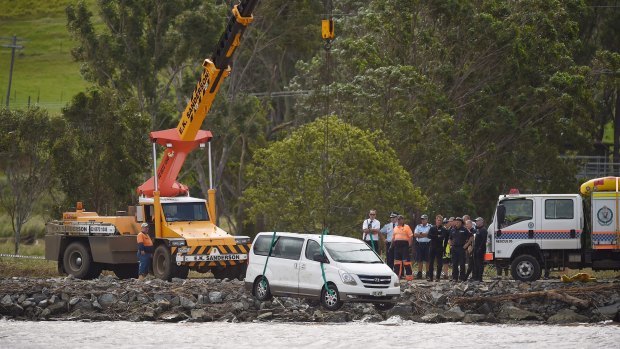 The van is removed from the Tweed River at Tumbulgum.