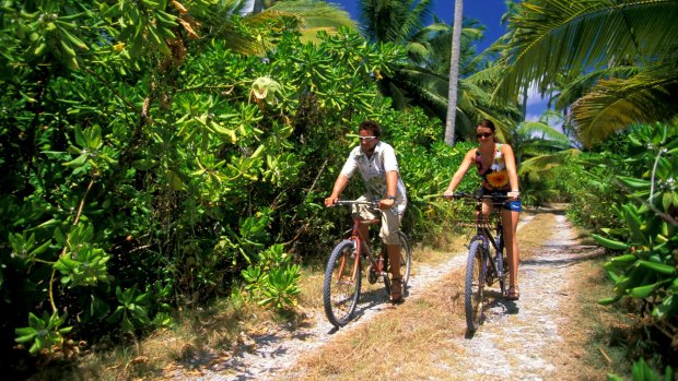 Cycling West Island in the Cocos.
