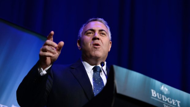 Joe Hockey says the federal government is still prepared to invest $3 billion in the East West Link, even though the project has been scrapped.