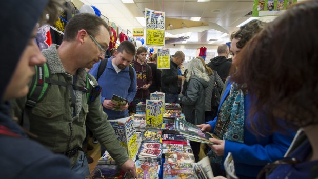 Modern Dad will brave queues to get you comic books.