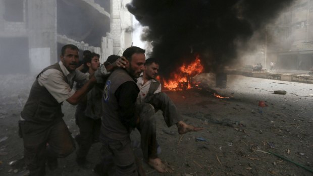 A Syrian government air strike near Damascus has killed around 80 people.