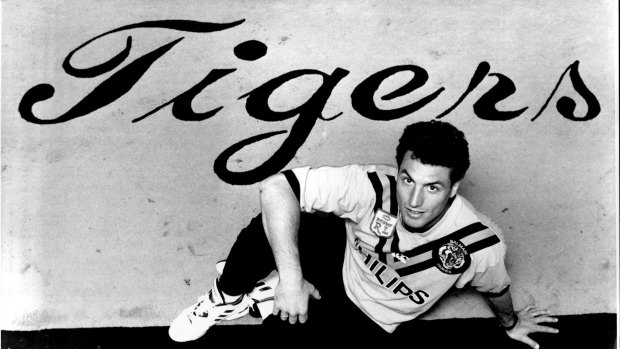 Australian Olympic and Commonwealth games sprinter Darren Clark signs with Balmain Tigers in 1991.