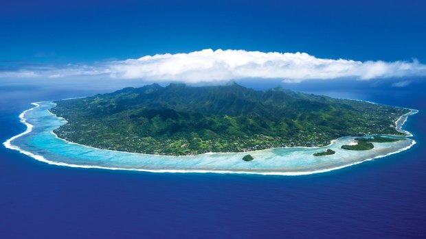 Rarotonga is surrounded by a camera-friendly lagoon and takes about an hour to drive around. 