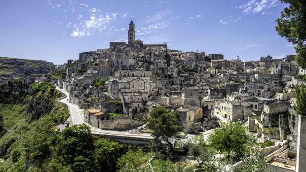 The oldest parts of Matera are troglodyte caves, some of which are thought to have been in use for 8000 years. 