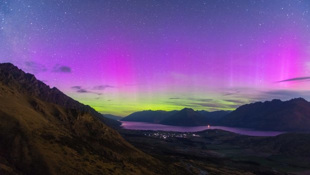 Southern Lights light up New Zealand's night sky.