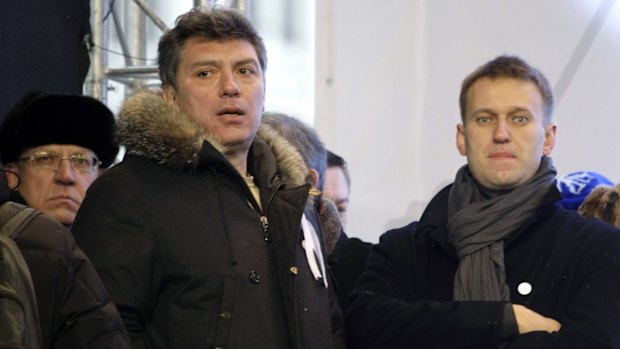 Russian opposition leader Boris Nemtsov, centre.