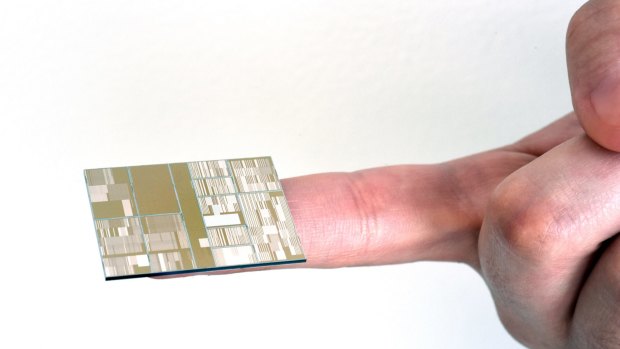 The 7 nanometre test chip with working transistors is the industry's smallest, the company said.