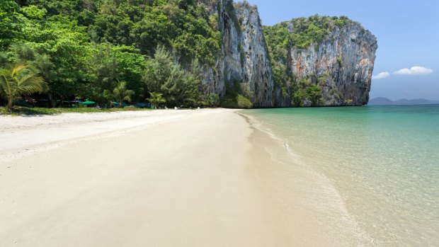 Beach of Koh Laoliang in Thailand.