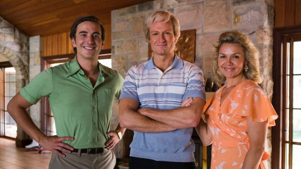 Josh Lawson as Paul Hogan (centre) with  Ryan Corr and Justine Clarke in <i>Hoges</i>.