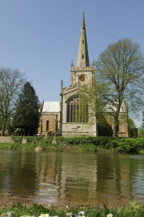 The Avon River and the church where Shakespeare is buried.

