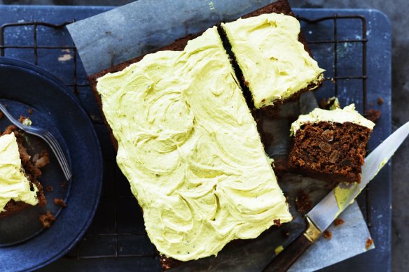 Dan Lepard's ginger nut carrot cake with spiced banana icing.