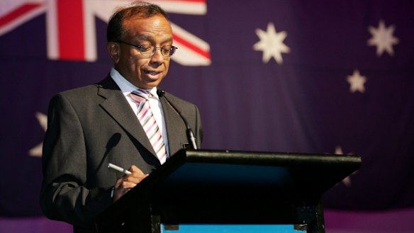 Darebin Council CEO Rasiah Dev sues councillor over salary dispute