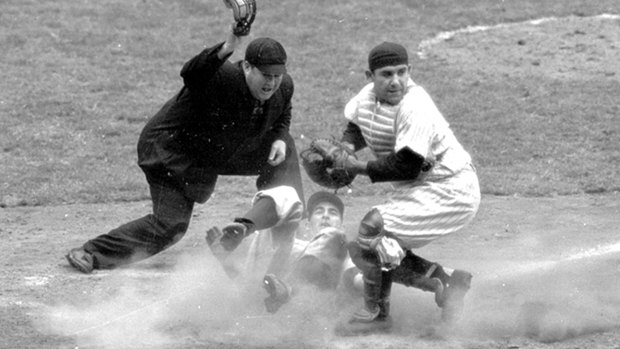 Yogi Berra, Yankees icon and Hall of Fame catcher, dies at age 90