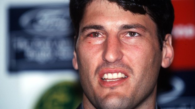 John Eales arrives back in Sydney after the Wallabies’ 1999 World Cup triumph with a badly bloodshot eye, the result of French gouging during the final.