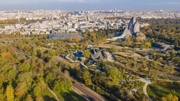 Bois de Vincennes is almost three times the size of New York's Central Park.