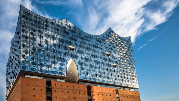 The Elbphilharmonie is the emblem of the new HafenCity urban mega-development.