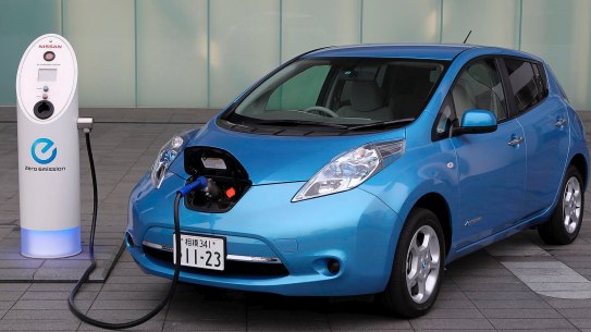 Beyond Zero Emissions says governments could provide more charging stations for electric cars. Pictured: Nissan Leaf 