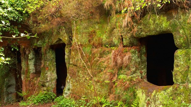 Similarities: A rock cave house is reminiscent of a hobbit house.