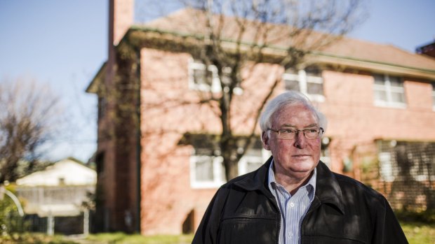 Dr Stephen Moulding, a GP for 40 years, has many patients who complain about second-hand smoke from public housing tenants on small blocks. 