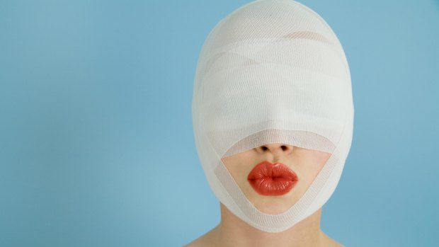 Eight Of This Years Most Bizarre Plastic Surgery Trends