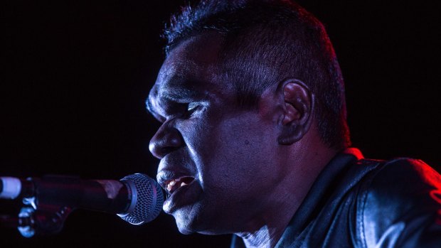Musician Gurrumul Yunupingu was allegedly left waiting with internal bleeding for eight hours at a Darwin hspital.