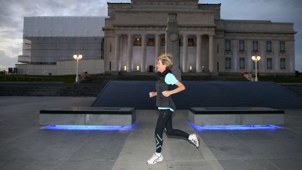 Foreign Minister Julie Bishop during an early morning run past the Auckland War Memorial Museum.