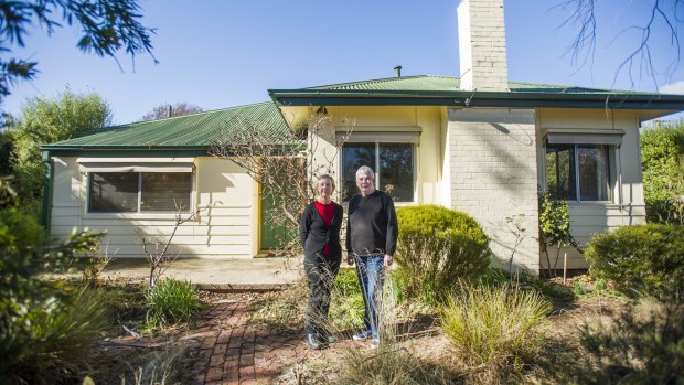 Mary Hutchison and Maureen Cummuskey with their heritage O'Connor Tocumwal home for which the government paid them $820,000.