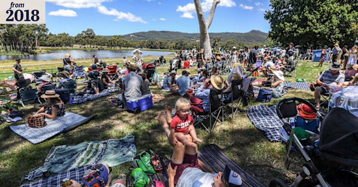 New Years Day Races at Hanging Rock
