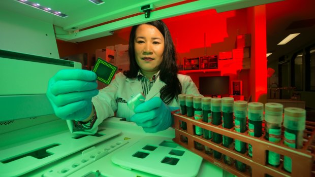 Dr Lesley Cheng is working on a blood test to diagnose Alzheimer's disease.