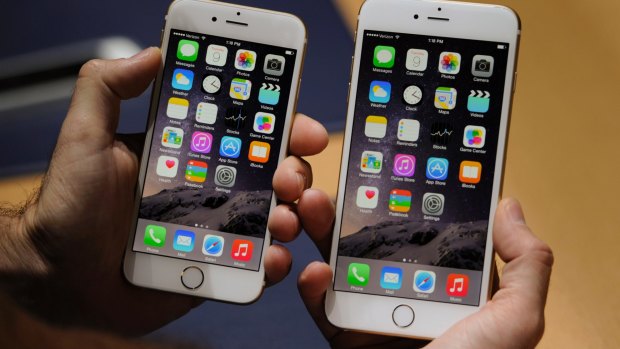Telco contract prices for the new iPhone began to be released late on September 12.