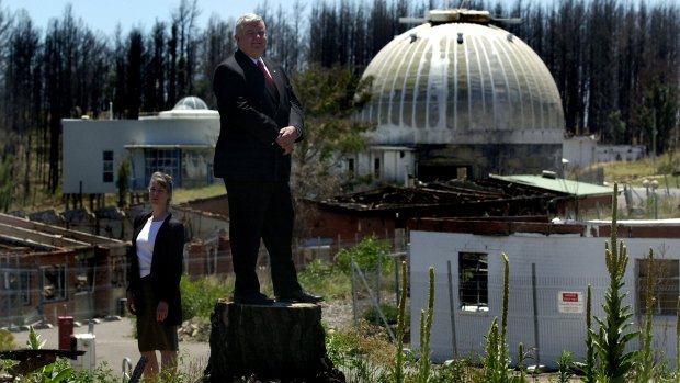 Vice-chancellor Professor Ian Chubb and Mt Stromlo Obesrvatory director Penny Sackett discussed the future of Mt Stromlo at a press conference.