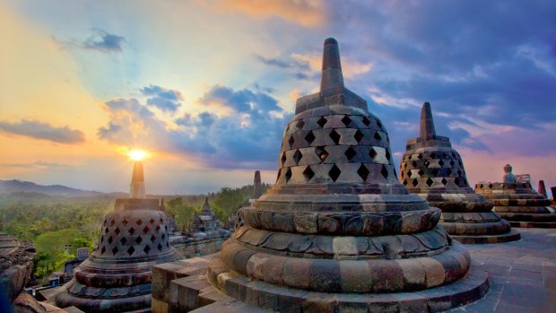 The name Bore-Budur, and thus BoroBudur, is thought to have been written by Raffles in English grammar to mean the nearby village of Bore.