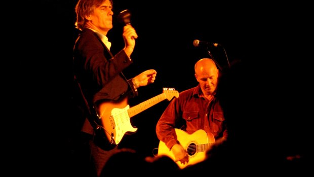 Robert Forster and Grant McLennan perform in Sydney in 2005. 