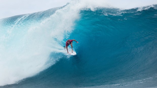 Two years after the near collapse of  Billabong International its major rival Quiksilver is seeking protection from creditors ahead of a major refinancing.
