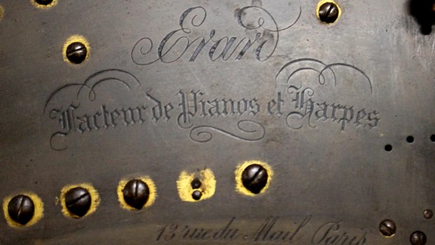 The manufacturer's label on the Erard harp, made circa 1840.