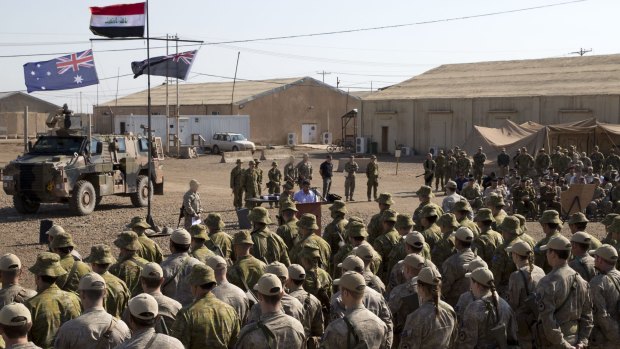 Australian and New Zealand personnel at the Taji Military Complex, Iraq.  