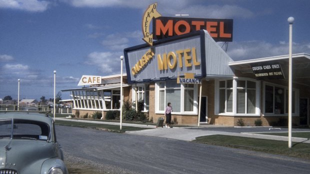 The Oakleigh Motel on the Princes Highway, Victoria.