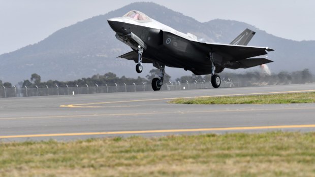 The F-35 Joint Strike Fighter arrives at  Avalon. 