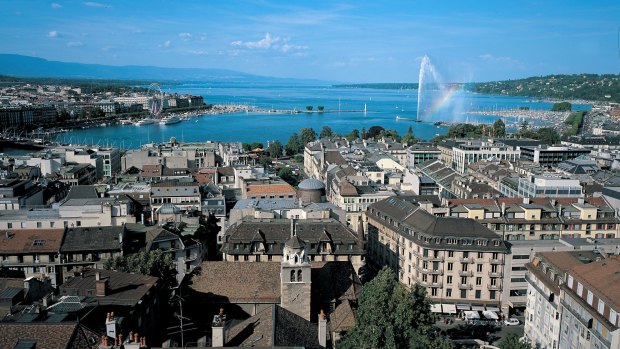Geneva and the lake with its famous water jet. 