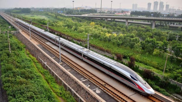 The Fuxing bullet train will have a top speed of 400 km/h.