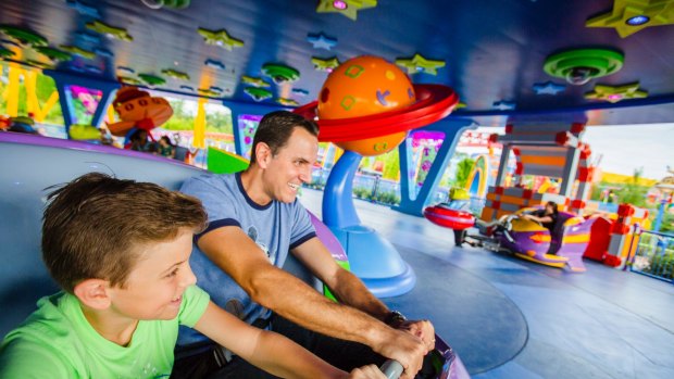 The Alien Swirling Saucers attraction at Toy Story Land.